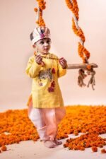 Kaamdhenu with Padma