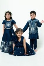 Flower Sutta and Bullion Lehenga with a Crop Top - Image 4