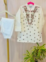 Floral Moti Neck Kurta Set - Image 5