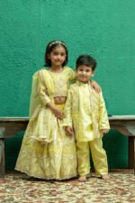 Geometric Gottalace Jacket Kurta Set