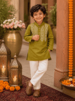 Aaroh Geometric Dori Kurta Set - Image 3